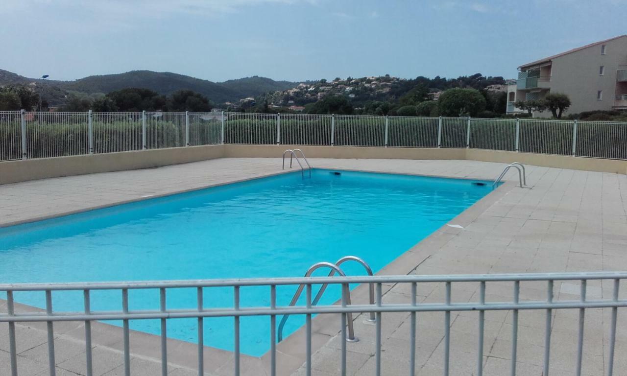 Appartement Vue Mer Piscines Parking Les Coraux Agay Plage Saint-Raphaël Dış mekan fotoğraf